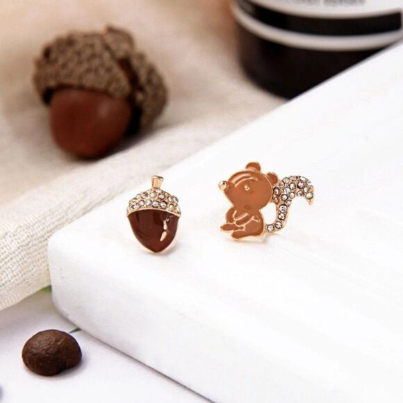 Acorn & Squirrel Enamel Crystal Mismatch Gold Stud Earrings - Picture 7 of 10
